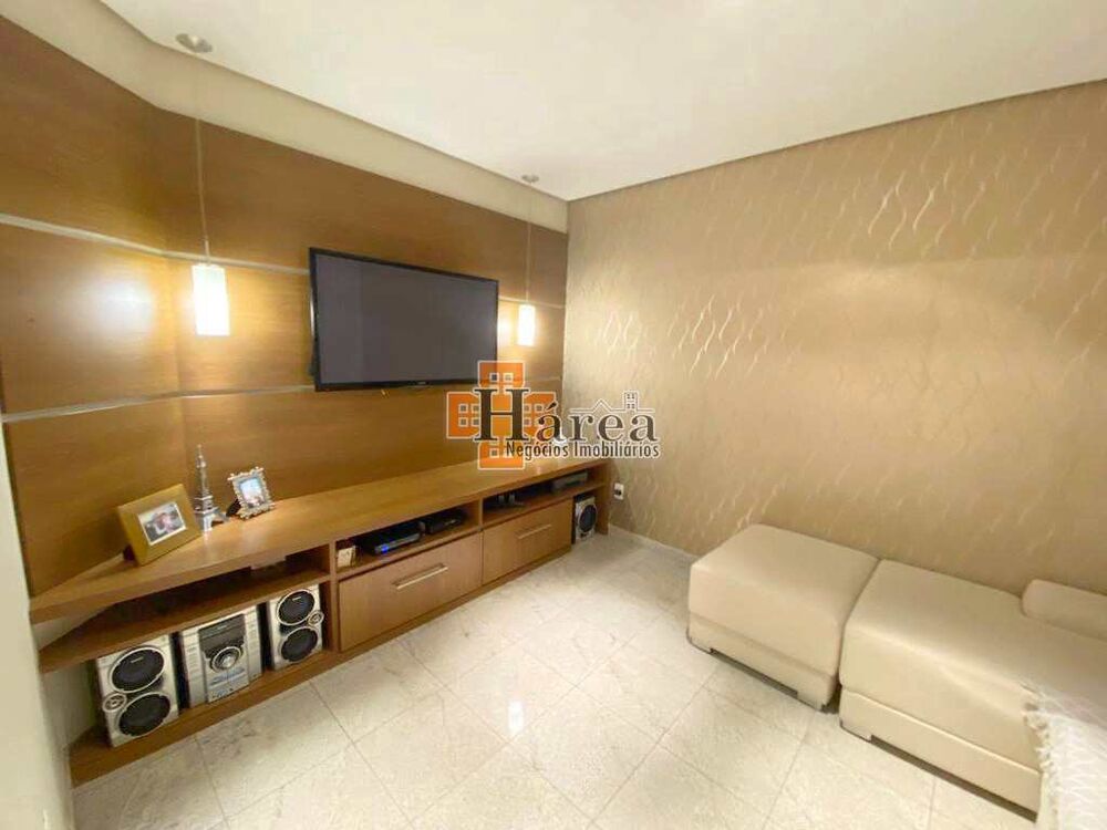 Sobrado à venda com 3 quartos, 262m² - Foto 2