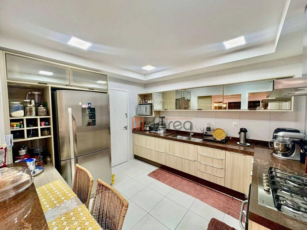 Apartamento, 3 quartos, 140 m² - Foto 6