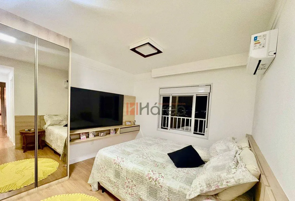 Apartamento, 3 quartos, 140 m² - Foto 3