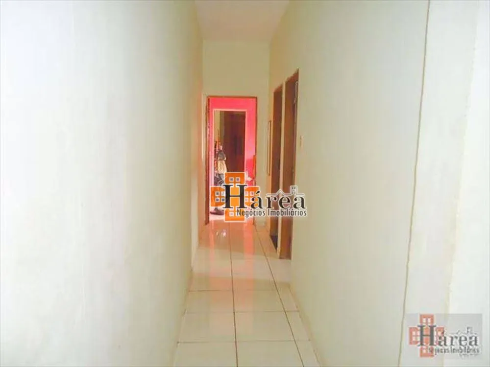 Casa, 3 quartos, 215 m² - Foto 4