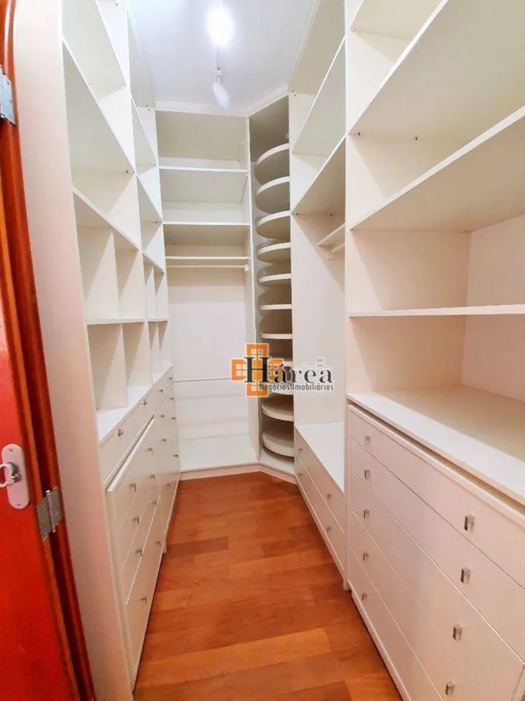 Sobrado, 4 quartos, 687 m² - Foto 4