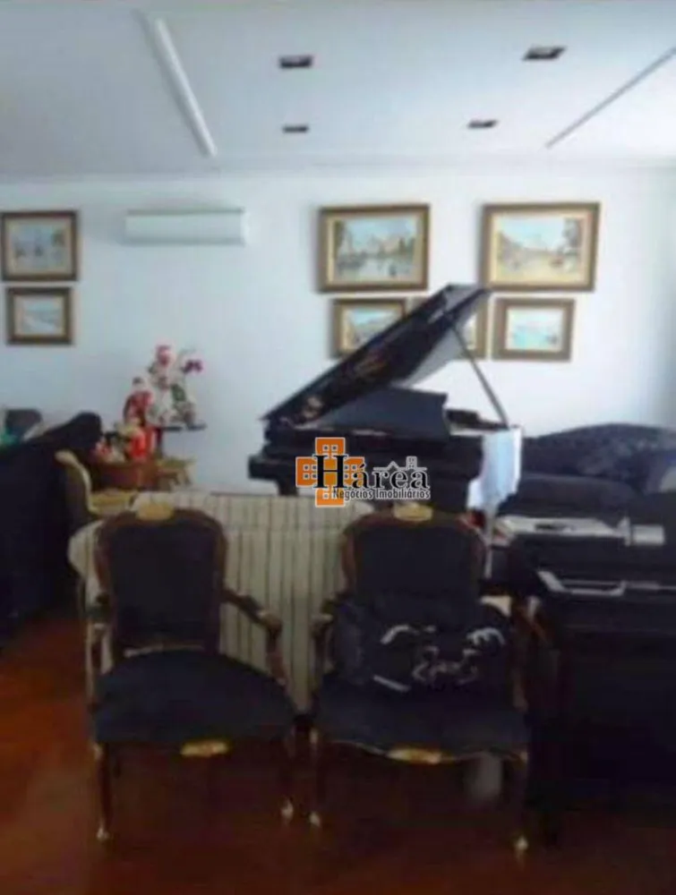 Sobrado, 3 quartos, 800 m² - Foto 1