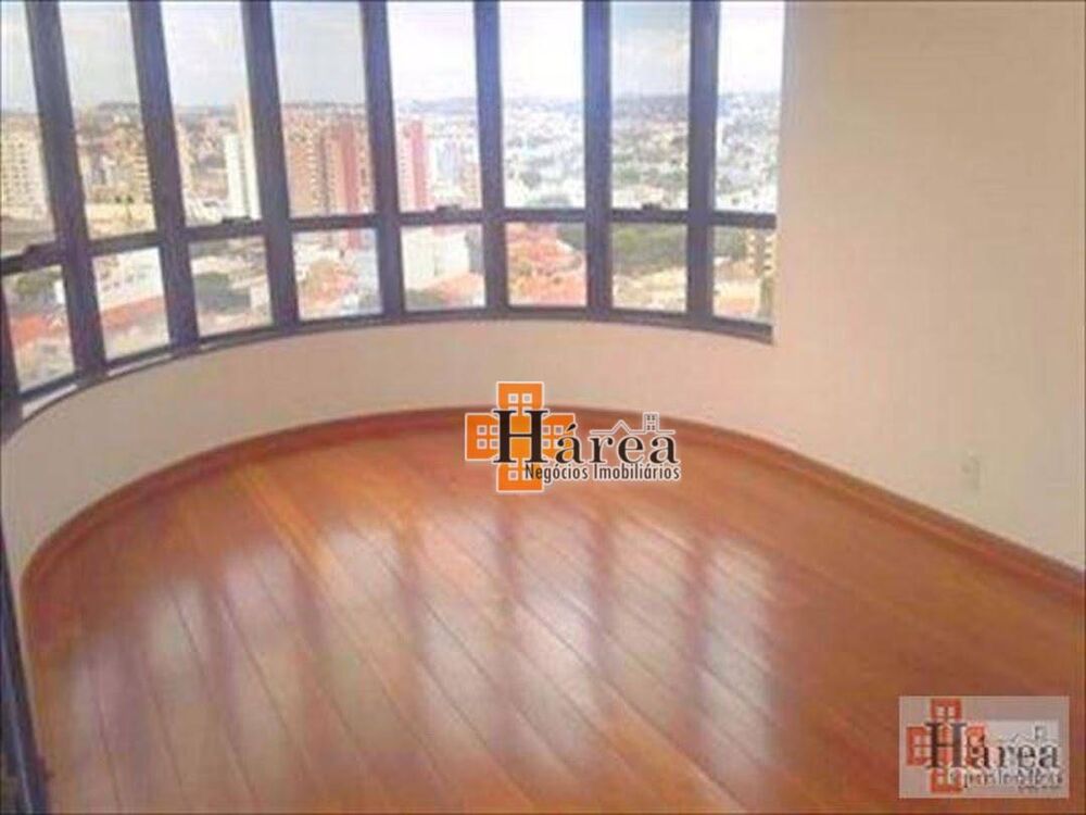 Apartamento, 3 quartos, 224 m² - Foto 1