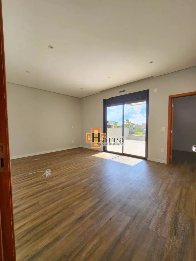 Sobrado, 3 quartos, 390 m² - Foto 1