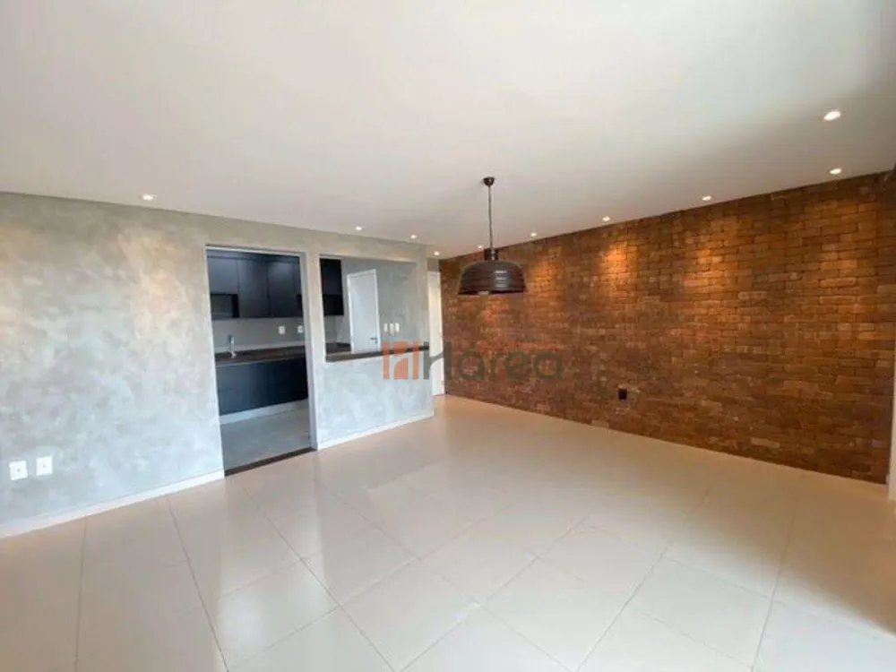 Apartamento, 3 quartos, 120 m² - Foto 1