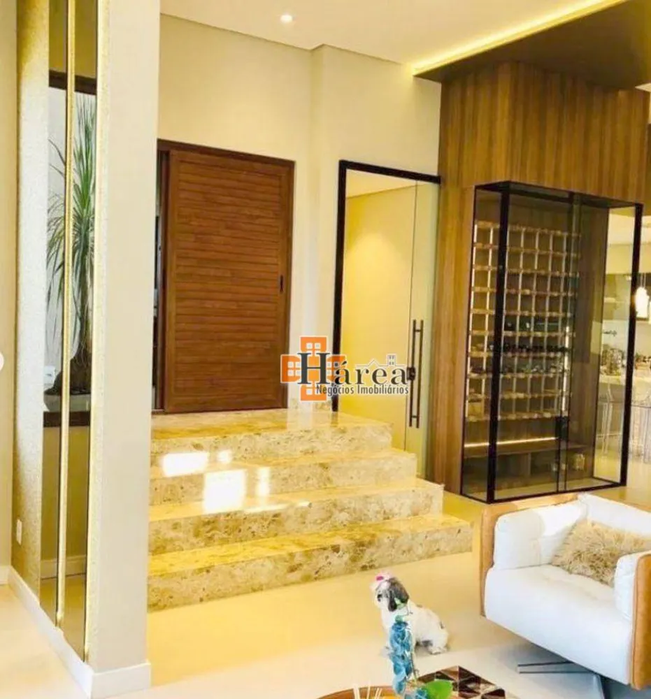 Sobrado, 3 quartos, 300 m² - Foto 1
