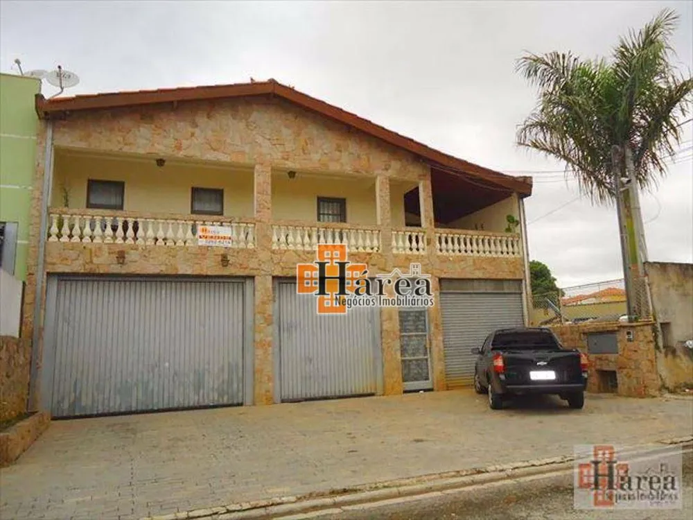 Sobrado, 3 quartos, 380 m² - Foto 1