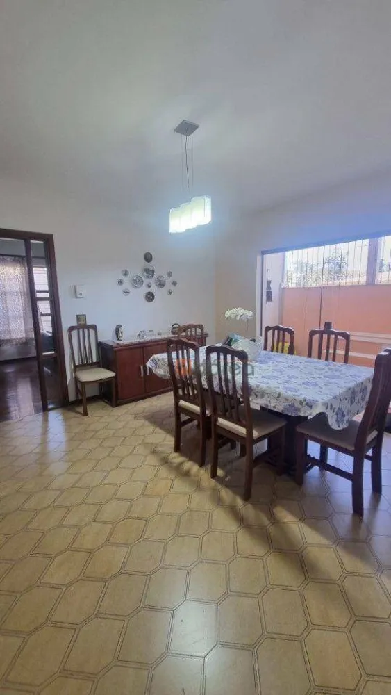 Casa, 3 quartos, 222 m² - Foto 4