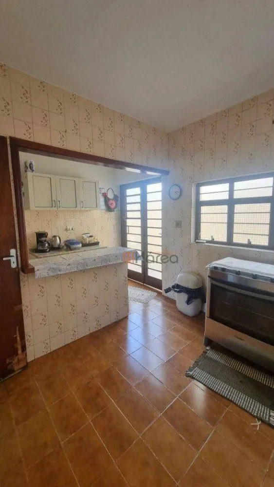 Casa, 3 quartos, 222 m² - Foto 7