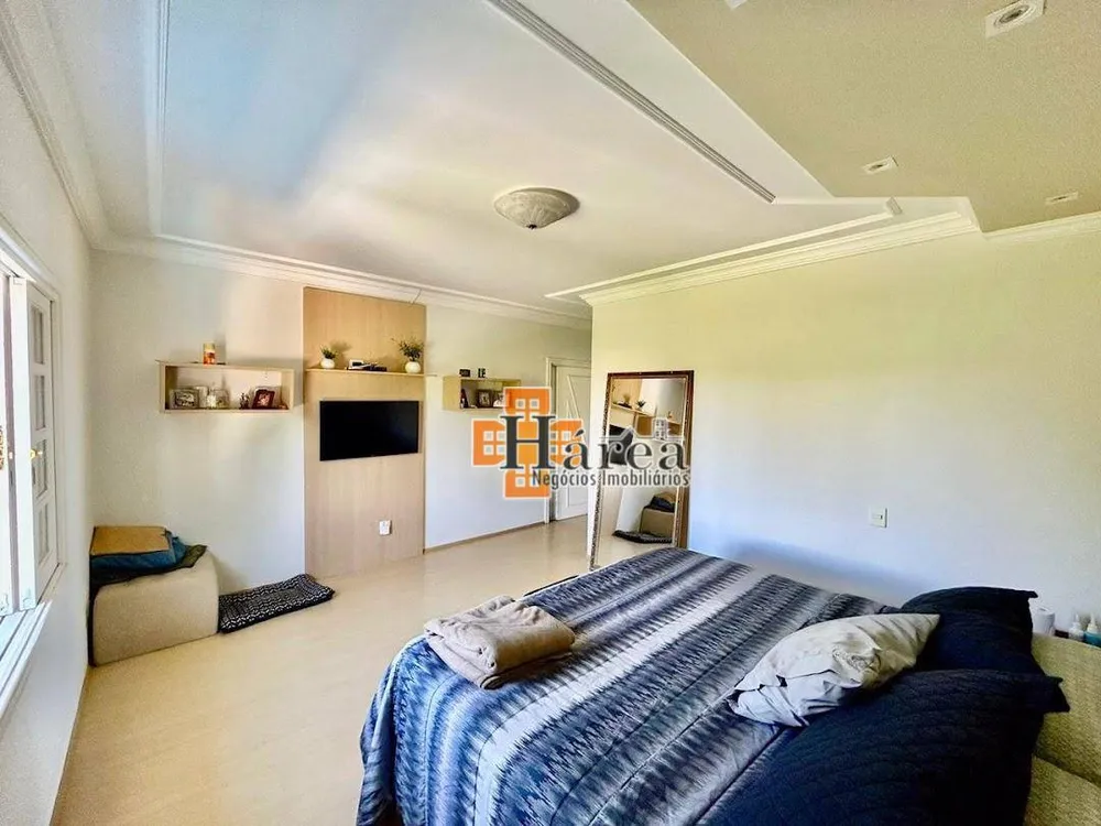 Sobrado, 4 quartos, 458 m² - Foto 1