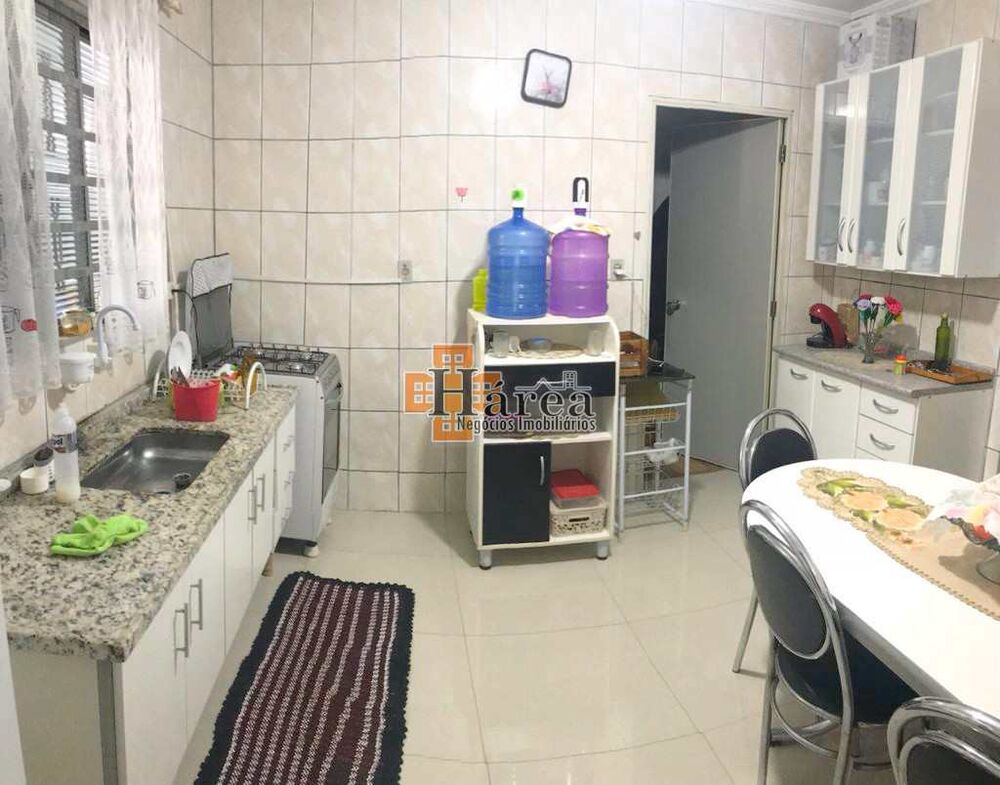 Casa à venda com 3 quartos, 171m² - Foto 7