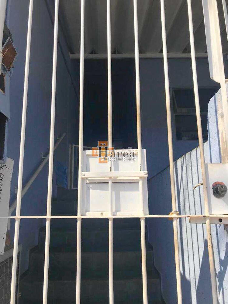 Casa à venda com 3 quartos, 171m² - Foto 1