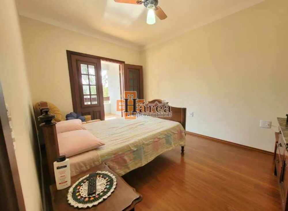 Sobrado à venda com 5 quartos, 374m² - Foto 10