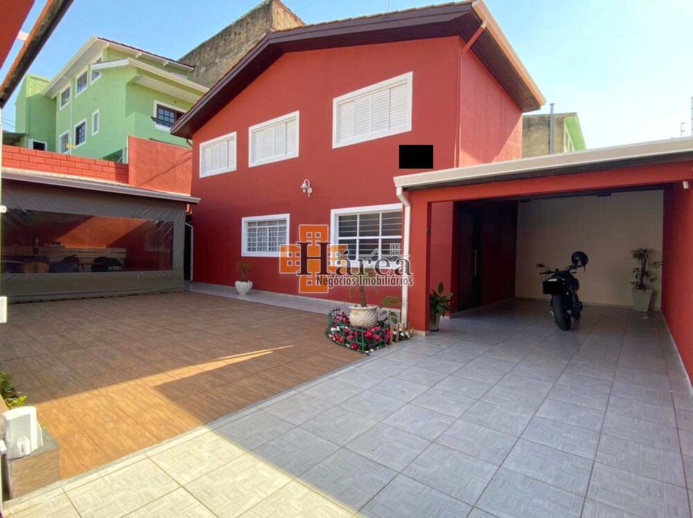 Sobrado à venda com 3 quartos, 120m² - Foto 1