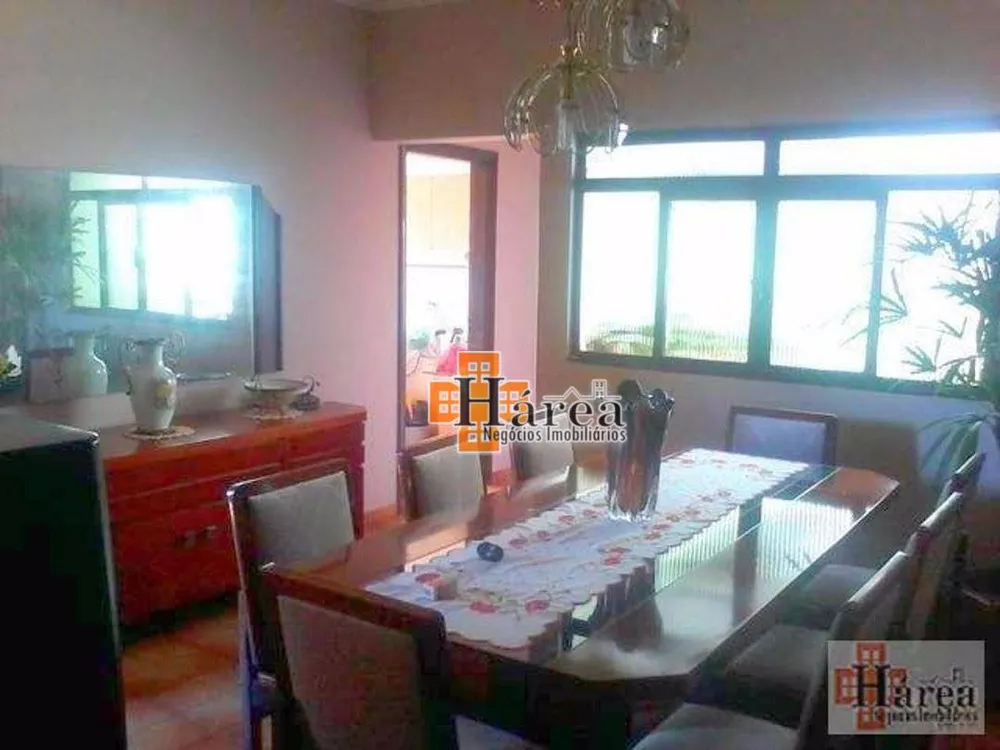 Casa, 3 quartos, 335 m² - Foto 2