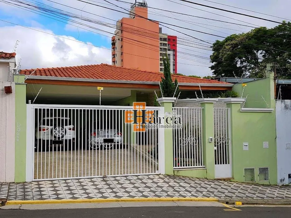 Casa, 3 quartos, 220 m² - Foto 1