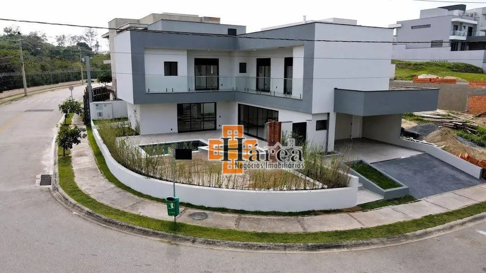 Sobrado, 3 quartos, 280 m² - Foto 1