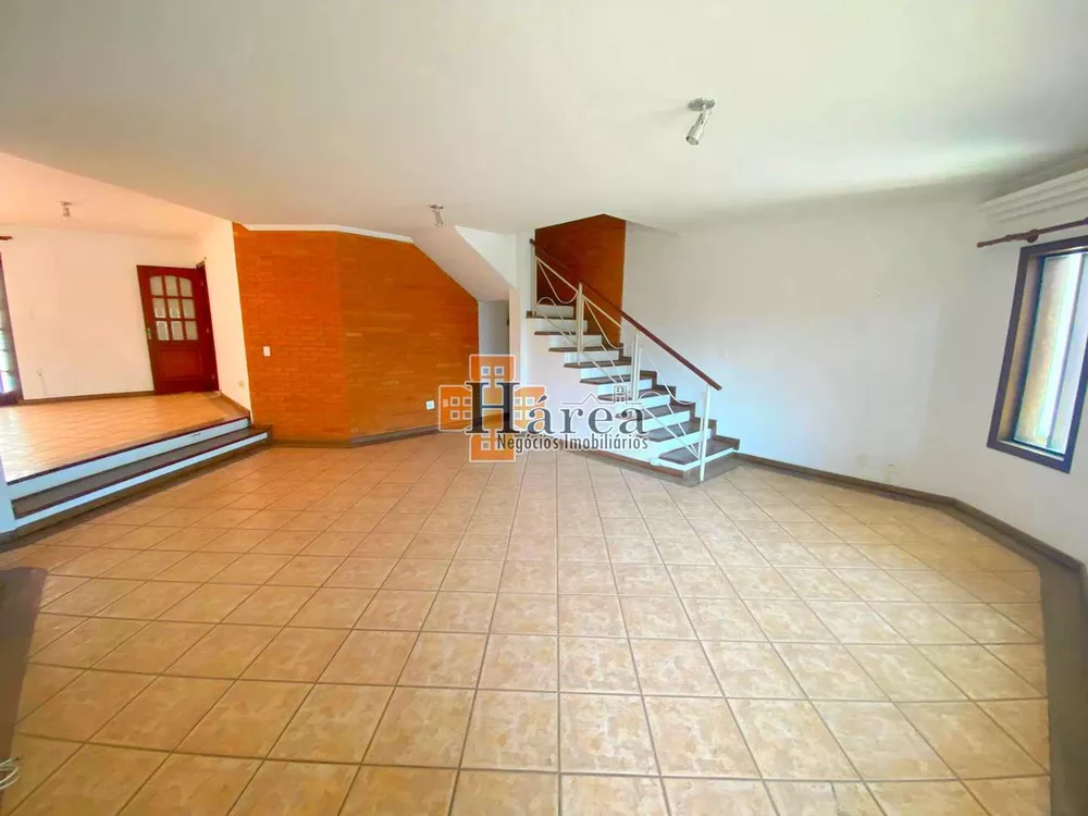 Sobrado à venda com 3 quartos, 297m² - Foto 2