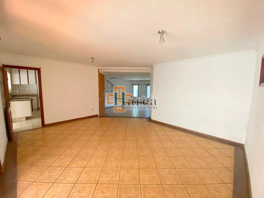 Sobrado à venda com 3 quartos, 297m² - Foto 3