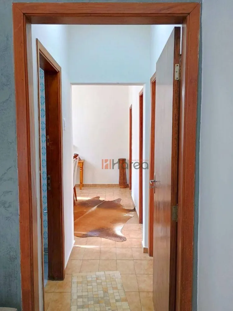 Casa, 4 quartos, 247 m² - Foto 3
