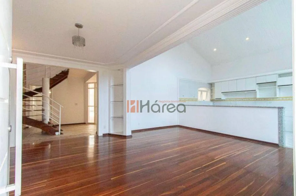 Sobrado, 3 quartos, 243 m² - Foto 4