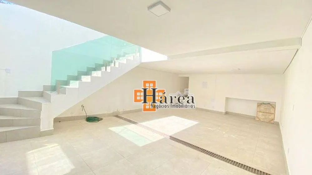 Sobrado, 300 m² - Foto 1