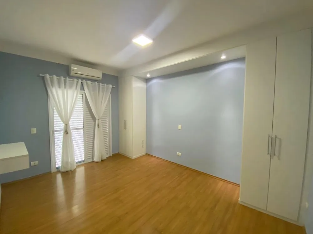 Sobrado, 4 quartos, 256 m² - Foto 2