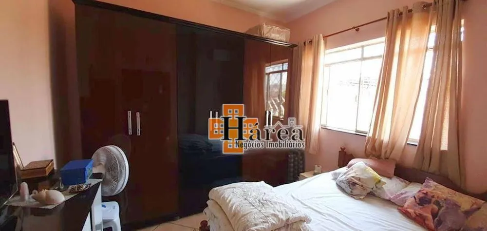 Casa, 3 quartos, 235 m² - Foto 11
