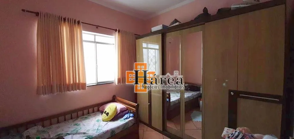 Casa, 3 quartos, 235 m² - Foto 10