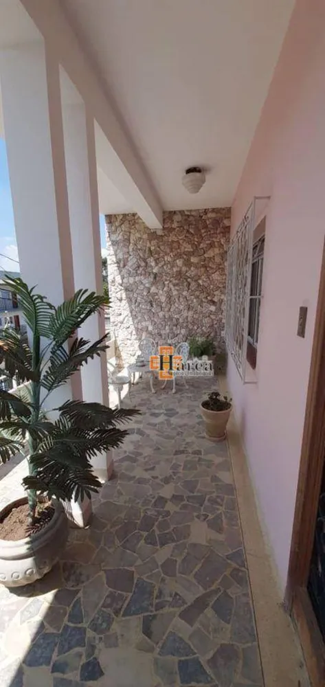 Casa, 3 quartos, 235 m² - Foto 4