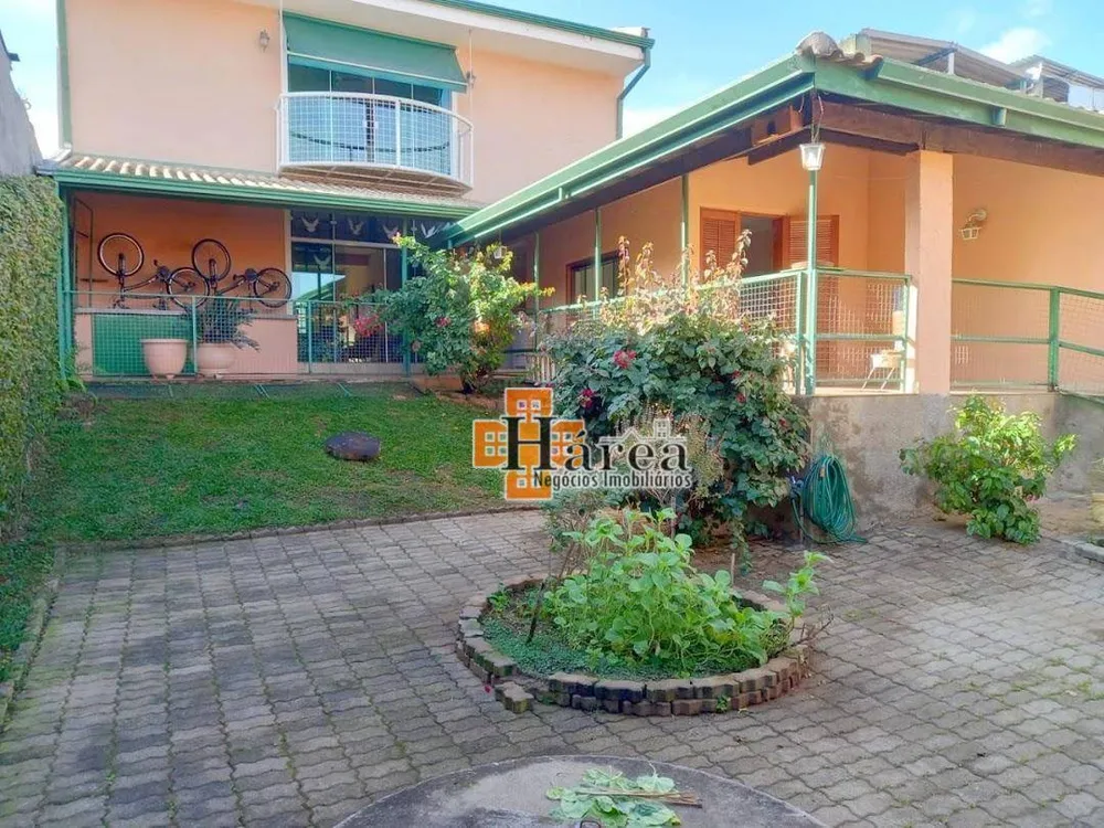Sobrado, 2 quartos, 350 m² - Foto 1