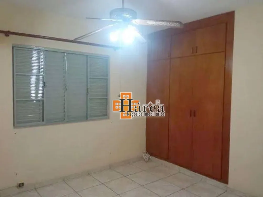 Casa, 4 quartos, 225 m² - Foto 6