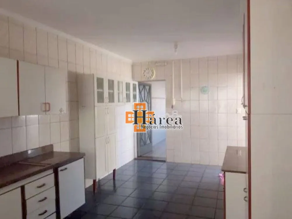 Casa, 4 quartos, 225 m² - Foto 5