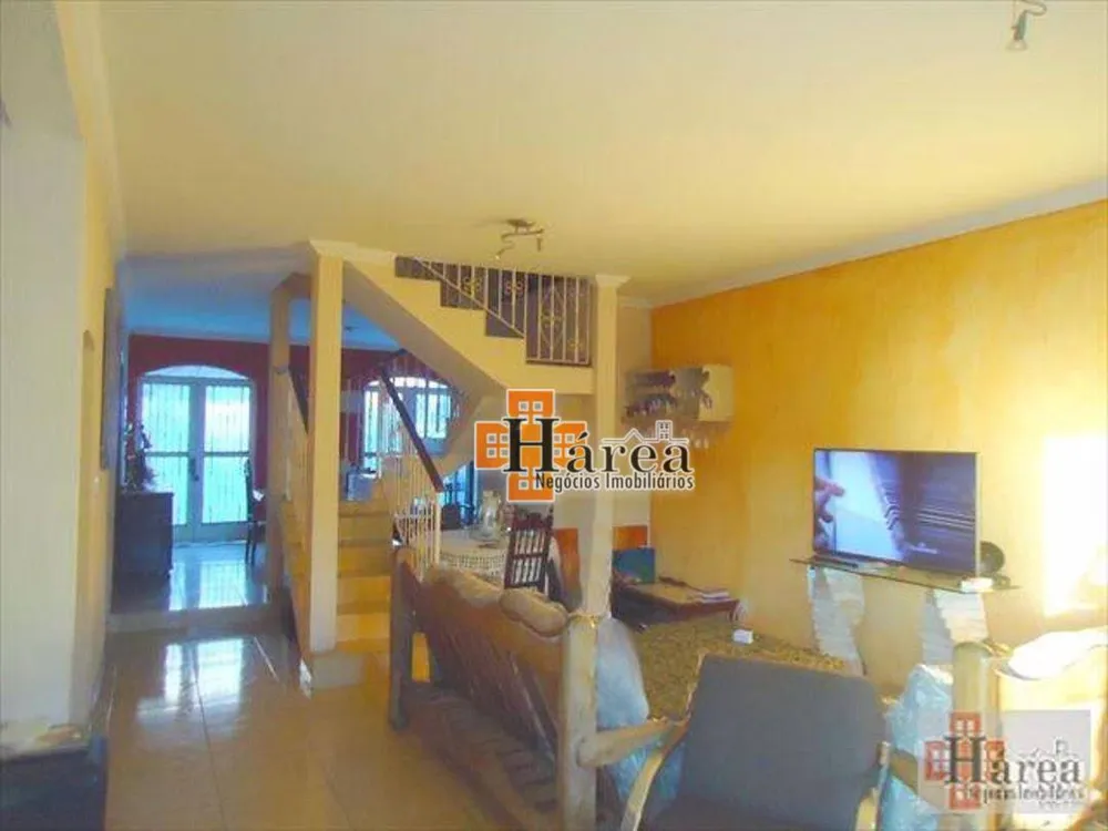 Sobrado, 4 quartos, 241 m² - Foto 2