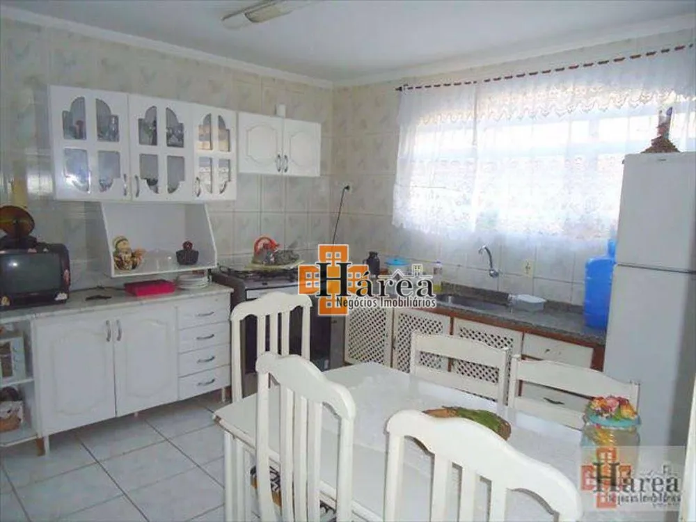 Sobrado, 4 quartos, 241 m² - Foto 3