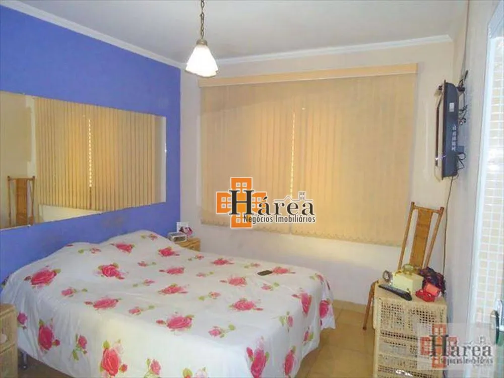 Sobrado, 4 quartos, 241 m² - Foto 1