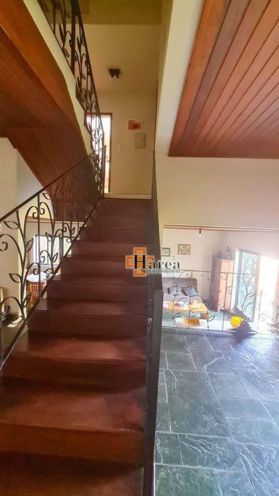 Casa, 3 quartos, 210 m² - Foto 1