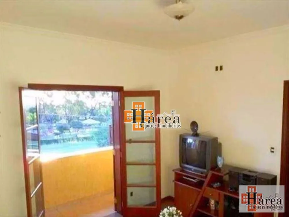 Sobrado, 3 quartos, 390 m² - Foto 2