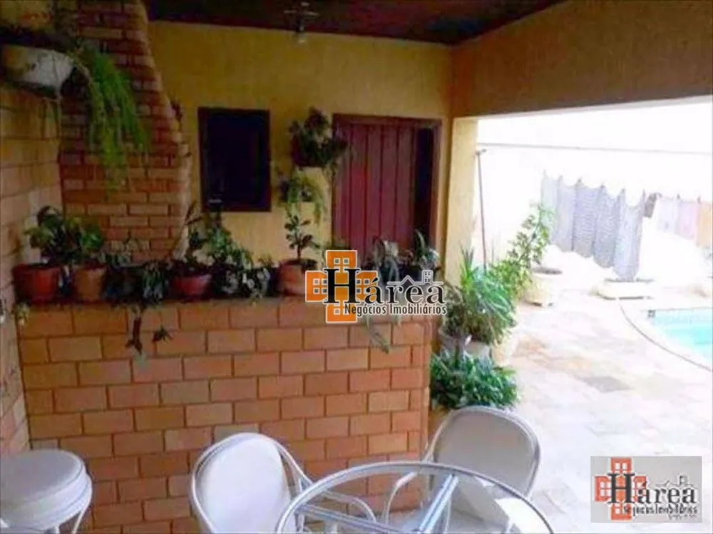Sobrado, 3 quartos, 390 m² - Foto 1