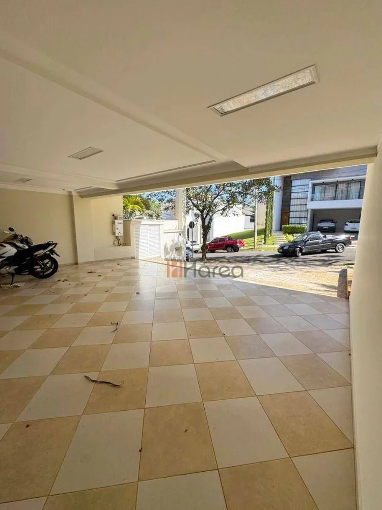 Sobrado, 4 quartos, 500 m² - Foto 1