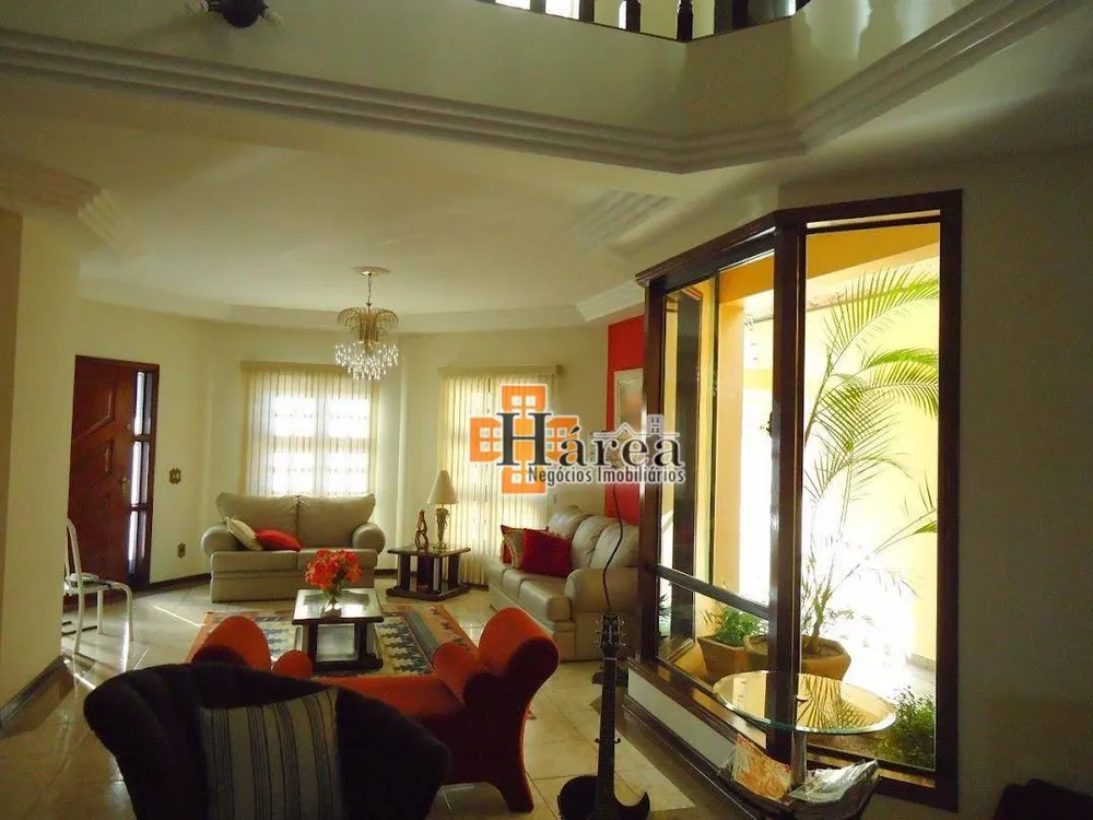 Sobrado, 3 quartos, 389 m² - Foto 3