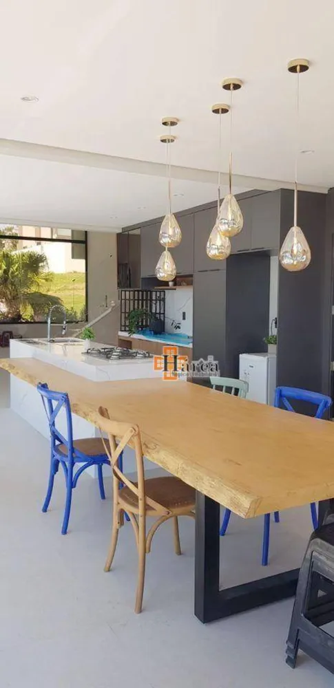 Sobrado, 3 quartos, 276 m² - Foto 2