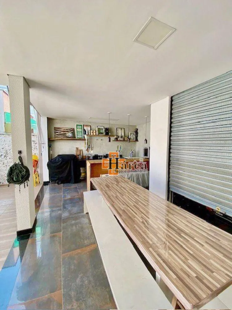Sobrado, 4 quartos, 295 m² - Foto 2
