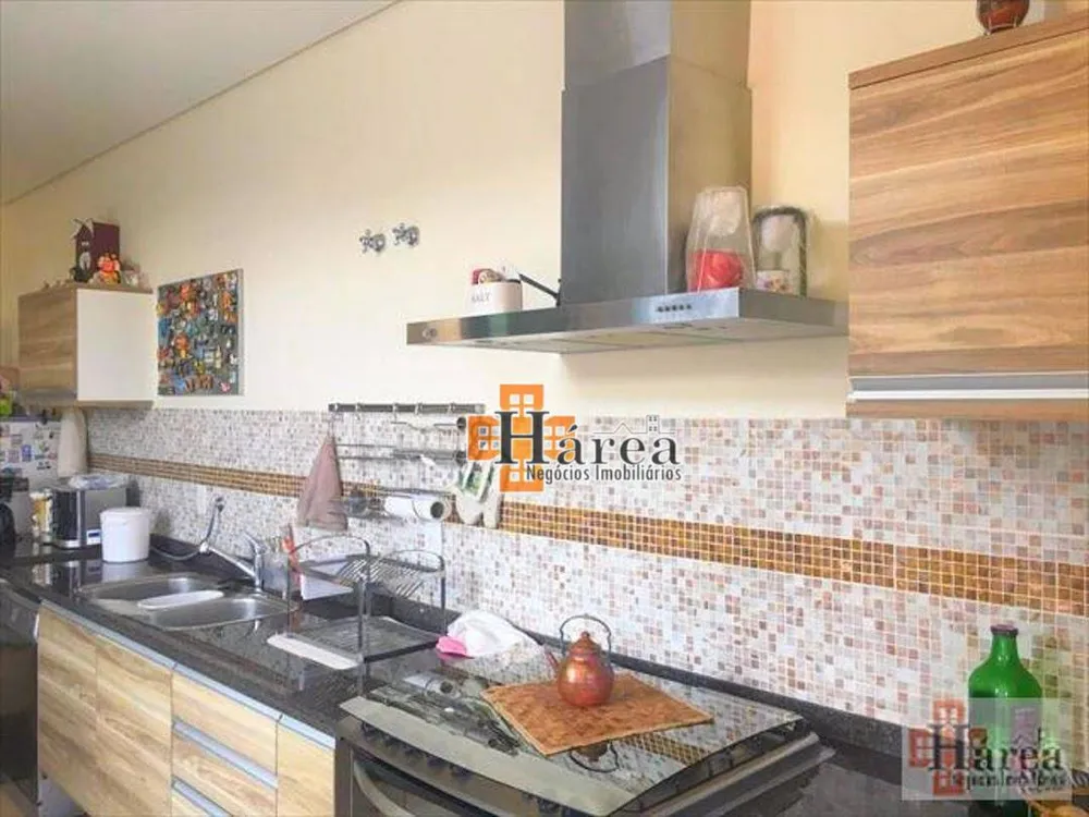 Sobrado, 3 quartos, 390 m² - Foto 1