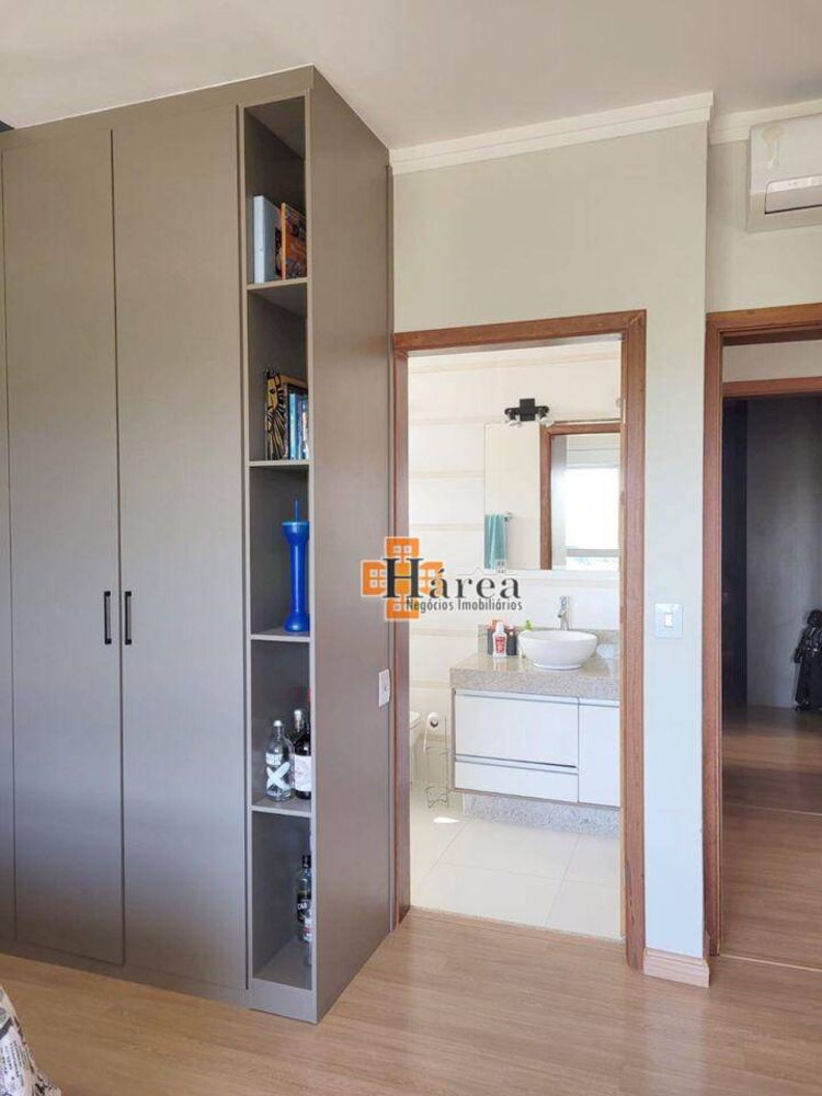 Sobrado à venda e aluguel com 3 quartos, 376m² - Foto 4