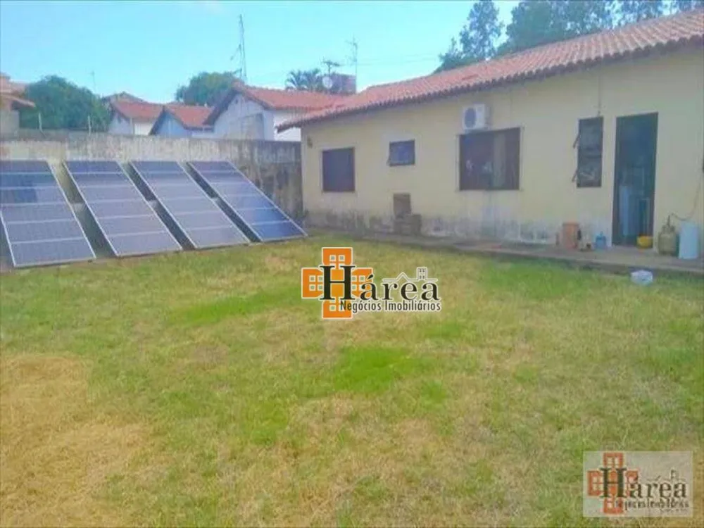Casa, 3 quartos, 215 m² - Foto 1