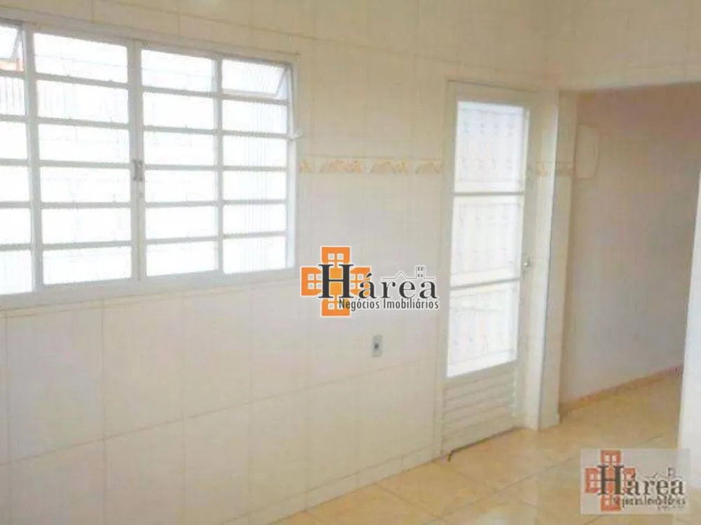 Sobrado, 3 quartos, 214 m² - Foto 1