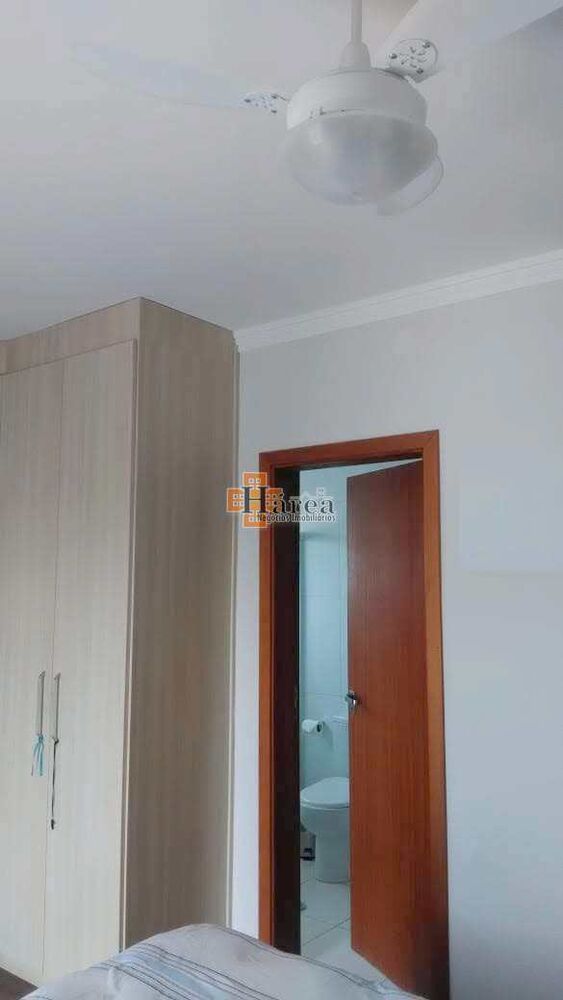Sobrado à venda com 3 quartos, 240m² - Foto 4