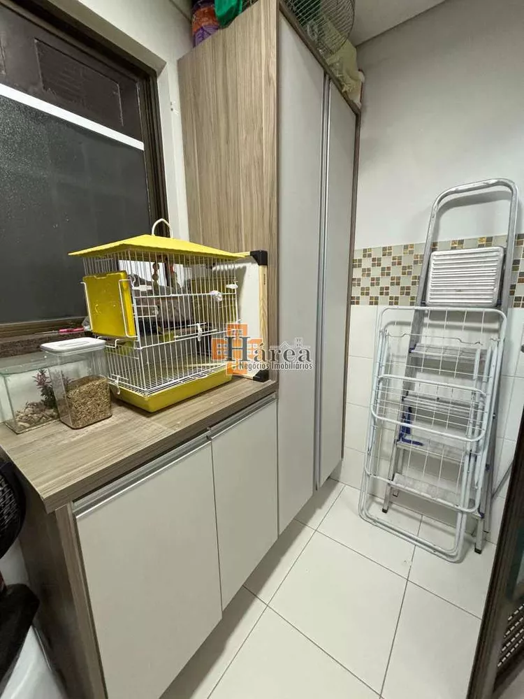 Apartamento à venda com 2 quartos, 70m² - Foto 8