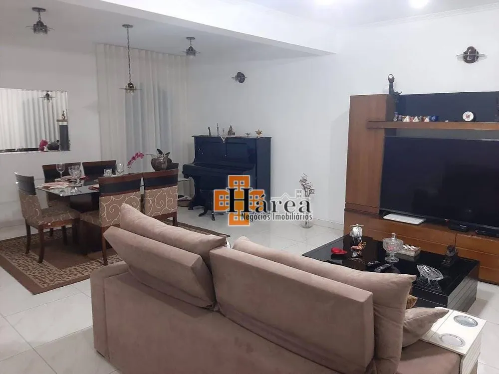 Sobrado, 3 quartos, 232 m² - Foto 3